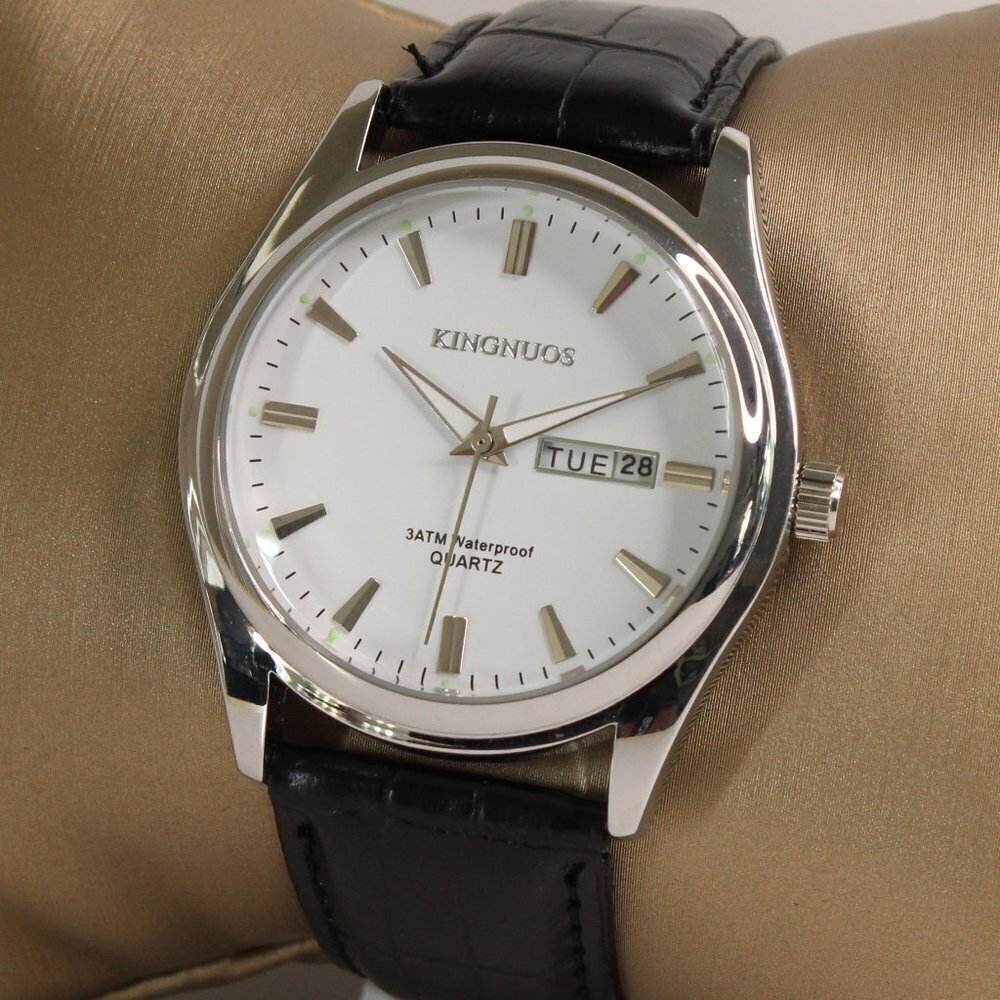 Men's Contemporary Dress Watch Silver Case Black Leather Watch Strap 40mm